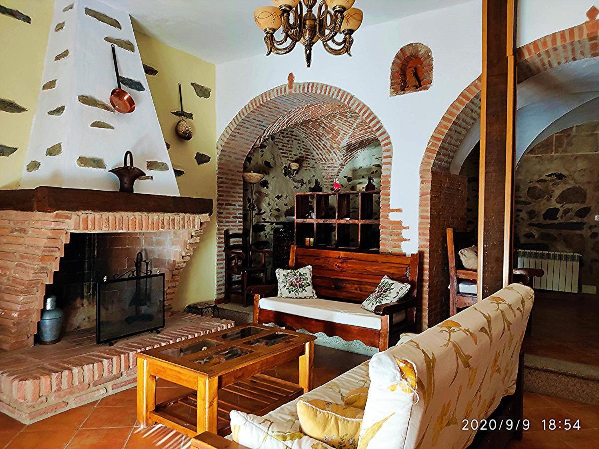 Penzion La Casa Del Marques Logrosán Exteriér fotografie